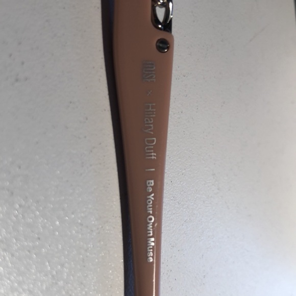 Sunglasses - Picture 3 of 3